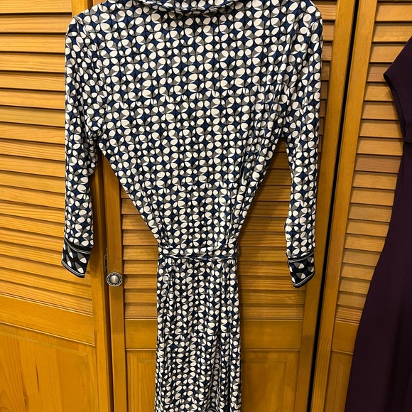 Max Studio - Picture 3 of 3